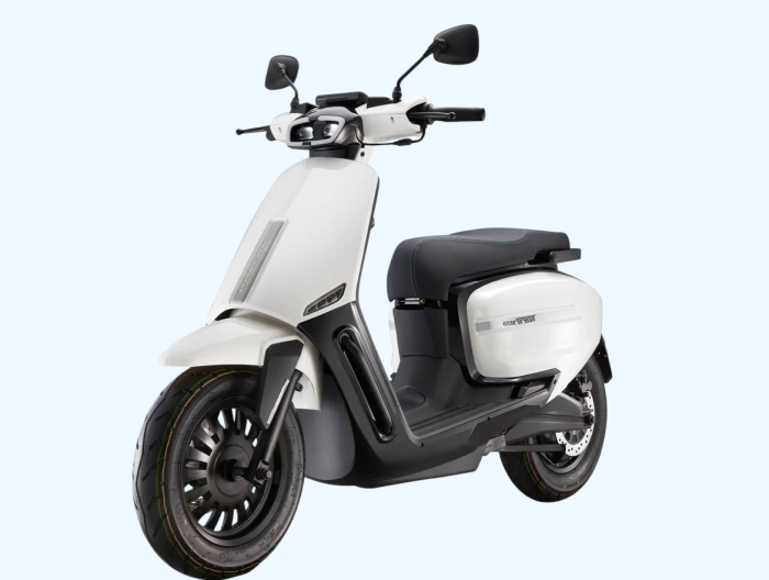 Velocifero E-Tennis 1500W Bela