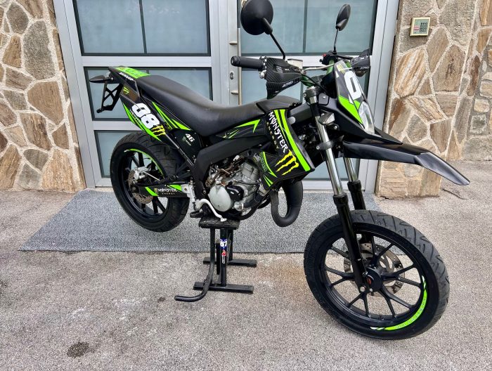 DERBI SENDA XTREM 50 2T MONSTER ENERGY