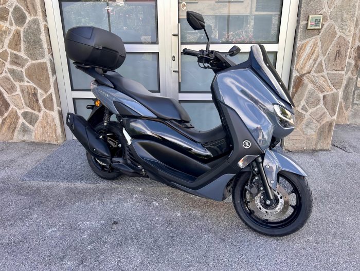 Yamaha Nmax 125 + kovček
